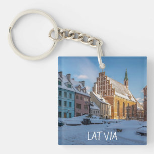 Porte-clés L'église Saint-Pierre en hiver à Riga, Lettonie