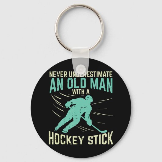 Porte-clés Les hommes ne sous-estiment jamais un vieil homme (Recto)