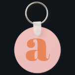 Porte-clés Lettre initiale de monogramme moderne pastel rose<br><div class="desc">Porte-clés mignon avec monogramme moderne en rose et orange pastel.</div>