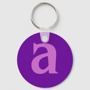 Porte-clés Lettre violette ou texte sur T-shirts et produits