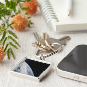 Porte-clés L'horizon terrestre et la noirceur de l'espace (Côté)