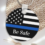 Porte-clés Ligne Bleue Mince Police Be Safe Police<br><div class="desc">Porte - clé de la Ligne Bleue Mince pour les policiers et les forces de l'ordre. Ce porte - clé de police est parfait pour les cadeaux de fin d'études à des officiers nouvellement diplômés, ou des cadeaux de service de police. DROIT D'AUTEUR © 2020 Judy Burrows, Black Dog Art...</div>