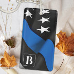 Porte-clés Ligne Bleue Mince Porte - clé de police personnali<br><div class="desc">Porte - clé de Ligne Bleue Mince - Drapeau américain dans les couleurs du drapeau de la Police, design en détresse. Personnalisez avec le nom des policiers, le nom de famille ou le département. Ce porte - clé de police personnalisé est parfait pour les services de police et d'application de...</div>