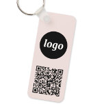 Porte-clés Logo simple QR Code Entreprise<br><div class="desc">Ajoutez votre propre logo et votre code QR à ce design professionnel minimaliste saisissant. Idéal pour l'image de marque des employés ou comme produit promotionnel pour vos employés,  clients et clients.</div>