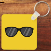 Porte-clés Lunettes de soleil de dessin cool (Verso)