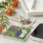 Porte-clés Maison d'oiseau sur un arbre Redbud (Devant Droit)