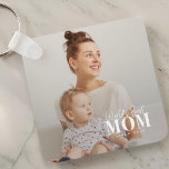 Porte-clés Meilleure maman du monde depuis 20XX Photo moderne<br><div class="desc">Ce design simple et moderne est composé de sans serif et de typographie cursive ludique et d'ajouter une photo personnalisée.</div>