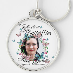 Porte-clés Mémorial Elle vole maintenant avec des papillons
