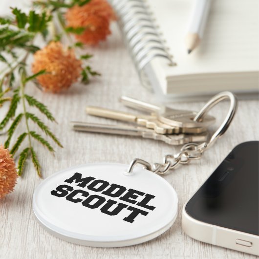 PORTE-CLÉS MODÈLE DE SCOUT (Devant droit)