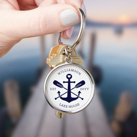 Porte-clés Modern Lake House Nom de famille Marine bleue