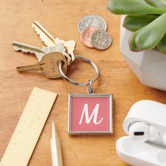 Porte-clés Moderne Elegant Coral rose et blanc Monogramme (Bureau)
