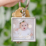 Porte-clés Mon bébé photo personnalisée<br><div class="desc">Votre photo de bébé préférée sur un porte - clé ! Téléchargez votre propre image pour créer votre porte - clé pour vous-même ou offrez-en un cadeau à votre famille,  vos amis,  vos parents et vos grands-parents ! Le mot amour dans un script chèque est présenté sur votre photo.</div>