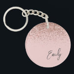 Porte-clés Monogramme de Parties scintillant rose pâle Rose<br><div class="desc">Girly Rose Gold - Blush Pink Sparkle Parties scintillant Script Monogramme Nom Porte - clé. Cela rend le cadeau parfait pour 16 ans,  mariage,  douche nuptiale,  anniversaire,  baby shower ou bachelorette pour quelqu'un qui aime le luxe glam et les styles chic.</div>