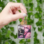 Porte-clés Monogramme Femme Grafitti avec caméra (main)