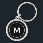 Porte-clés Monogramme noir classique<br><div class="desc">Porte - clé Monogramme Noir Personnalisé Monogramme Noir Initial Blanc Noir. Parfait comme cadeau de vacances,  faveurs de réunion familiale,  merci cadeau pour les groomsmen et cadeau pour toutes les occasions spéciales.</div>