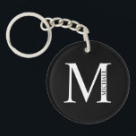Porte-clés Monogramme personnalisé et Porte - clé de nom<br><div class="desc">Monogramme personnalisé et Nom Giftfeatures monogramme personnalisé et nom dans le style de police serif classique.
Parfait comme cadeaux de fête des pères pour papa, cadeaux pour les groomsmen et pour toute occasion spéciale.</div>