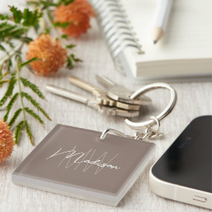 Porte-clés Monogramme Taupe de style minimaliste moderne Nom