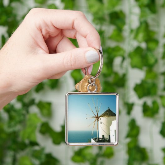 Porte-clés Moulin à vent de Santorin, Grèce (main)
