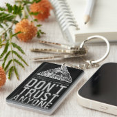 Porte-clés Ne faites pas confiance à n'importe qui (Devant droit)