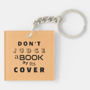 Porte-clés "Ne juge pas un livre par sa couverture" Peach