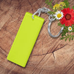 Porte-clés Neon Chartreuse couleur solide | Classique<br><div class="desc">Neon Chartreuse - Voici l'allure intemporelle du Design de Couleurs Solides : un mélange captivant de forme classique et d'élégante simplicité. Ce design est une célébration de la puissance et de la beauté que l'on retrouve dans une teinte unique et frappante. Élégant, le design de couleurs massives embrasse l'essence du...</div>