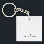 Porte-clés Noir Blanc moderne Script Girl Monogramme Nom<br><div class="desc">Porte - clé de nom de monogramme simple en noir et blanc. Cela rend le cadeau parfait pour 16 ans,  mariage,  douche nuptiale,  anniversaire,  baby shower ou bachelorette pour quelqu'un qui aime le luxe glam et les styles chic.</div>