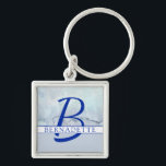 Porte-clés Nom | Aquarelle bleu monogramme<br><div class="desc">Un joli nom et un combo monogramme avec un arrière - plan d'aquarelle bleu.</div>