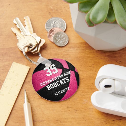 Porte-clés nom de l'équipe de basket-ball de la fille noire r (Bureau)