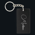 Porte-clés Nom de script moderne élégant<br><div class="desc">Un porte - clé de nom de script simple,  élégant,  avec une typographie blanche sur le noir. Style minimaliste.</div>
