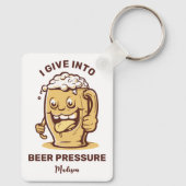 Porte-clés Nom personnalisé et bière texte amusant (Verso)