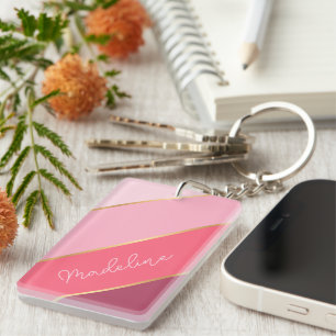Porte-clés Nom personnalisé sur rayures rose pastel élégant