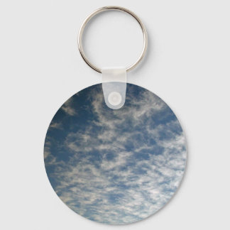 Porte-clés Nuages ageux contre ciel bleu