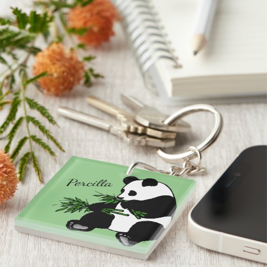 Porte-clés Panda Géant Mange Bambou Nom (Devant Droit)