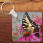 Porte-clés Papillon à queue jaune sur Echinacea rose (Recto)