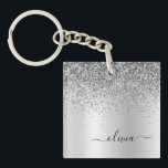 Porte-clés Parties scintillant d'argent étincelle Glam métal<br><div class="desc">Argent Faux Foil Parties scintillant à étincelles métalliques brossé Nom du Porte - clé. Cela rend le cadeau parfait pour 16 ans,  mariage,  douche nuptiale,  anniversaire,  baby shower ou bachelorette pour quelqu'un qui aime le luxe glam et les styles chic.</div>