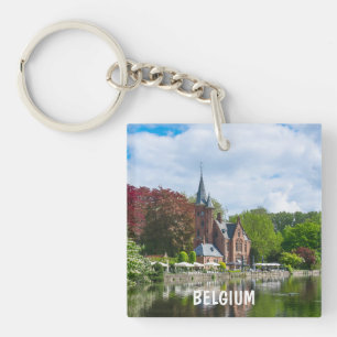 Porte-clés Petit château près du lac à Bruges, Belgique