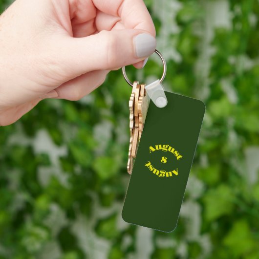 Porte-clés Pierre de naissance de Peridot - Porte - clé août (main)