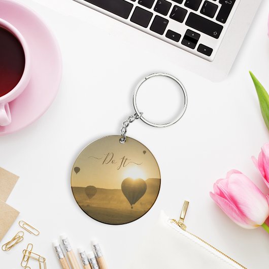 Porte-clés Porte - clé de montgolfières dans le ciel