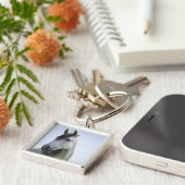 Porte-clés portrait du cheval blanc (Côté)