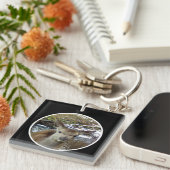 Porte-clés Poses de cerfs de bébés mignons pour la caméra (Devant Droit)