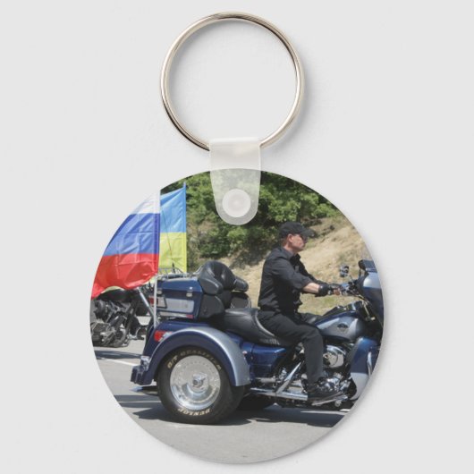 Porte-clés Poutine fait un trike ! (Recto)