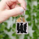 Porte-clés Profil d'une danse d'homme avec des femmes dans (main)