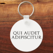Porte-clés Qui Audet Adipiscitur (Recto)