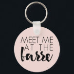 Porte-clés Rencontrez-moi au Barre | Ballet rose pâle<br><div class="desc">Vous aimez le ballet et les cours à la barre ? Montre avec ce mignon porte - clé. Caractéristiques du design "Meet Met at the Barre" en noir sur un arrière - plan rose pâle.</div>