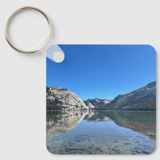 Porte-clés représentant le lac Tenaya dans le parc