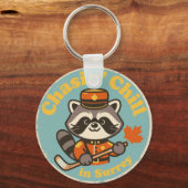 Porte-clés Retro Surrey BC Raccoon and Hockey Stick (Verso)