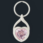 Porte-clés Romantique Coeurs roses Aimer Photo personnalisée<br><div class="desc">Cadre de coeur rose pour votre photo préférée en couple moisi.</div>