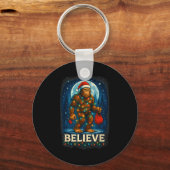 Porte-clés Sasquatch Christmas Lights Holiday Believe (Recto)