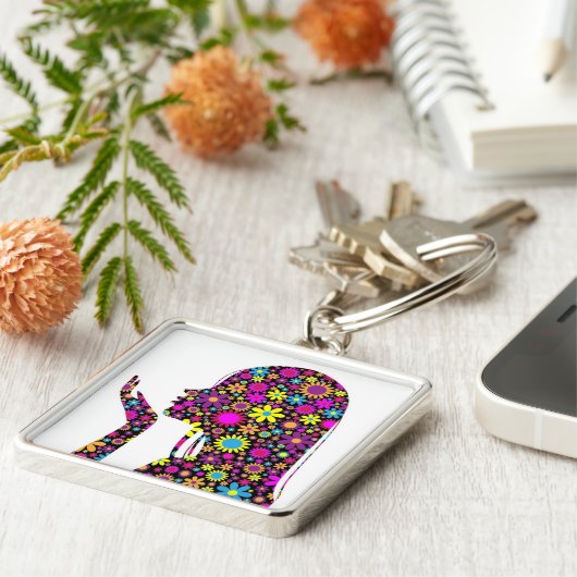 PORTE-CLÉS SILHOUETTE DE FILLE FLEUVE (Côté)