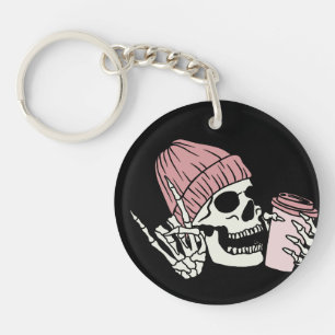 Porte-clés Skeleton Head avec Casquette et Boire sur un
